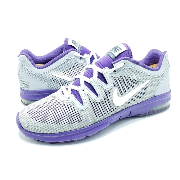 nike shoes color violet